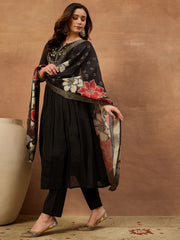 Women Floral Embroidered Panelled Thread Work Chanderi Cotton Kurta with Trousers & With Dupatta