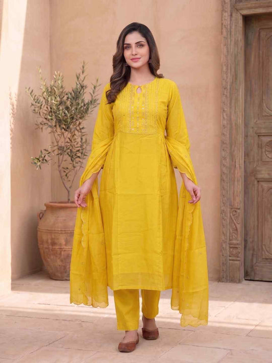 Women Ethnic Motifs Embroidered Regular Thread Work Chanderi Cotton Kurta with Trousers & With Dupatta