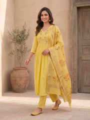 Women Floral Embroidered Regular Thread Work Chanderi Cotton Kurta with Trousers & With Dupatta