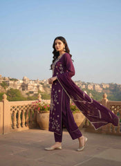 Women Ethnic Motifs Embroidered Regular Thread Work Chanderi Cotton Kurta with Trousers & With Dupatta