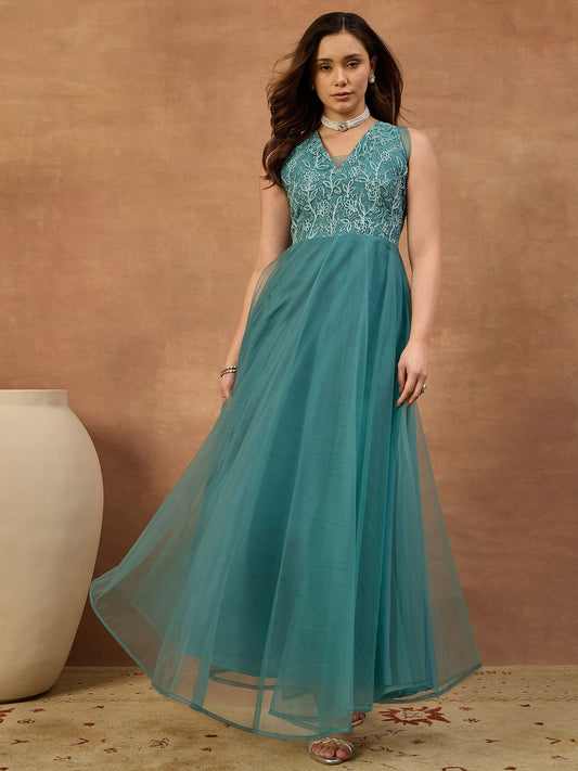Women Floral Thread Embroidered Ethnic Dress