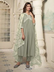 Women Floral Yoke Design Pleated Thread Work Kurta with Trousers & With Dupatta