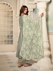 Women Floral Yoke Design Pleated Thread Work Kurta with Trousers & With Dupatta