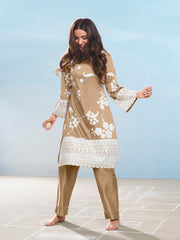 Floral Embroidered Round Neck Thread Work Straight Kurta & Trousers With Dupatta