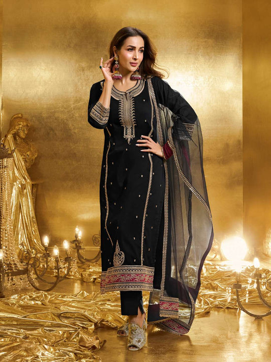 Malaika Arora Women Paisley Zari and Sequinned Embroidered Kurta Set with Dupatta