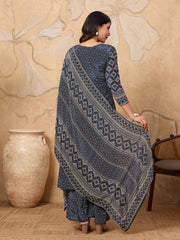 Women Printed Regular Silk Crepe Kurta with Palazzos & With Dupatta