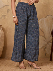 Women Printed Regular Silk Crepe Kurta with Palazzos & With Dupatta