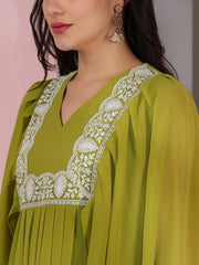 Green Women Floral Yoke Design Pleated Thread Work Kurta with Trousers