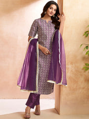 Purple Women Floral Printed Regular Thread Work Kurta with Trousers & With Dupatta
