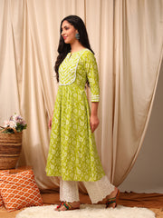 Green Women Ethnic Motifs Printed Thread Work Anarkali Kurta