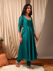 Green Round Neck Embroidered Lace Detailing Anarkali Kurta