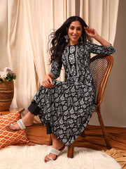 Women Floral Embroidered Regular Thread Work Kurta with Trousers