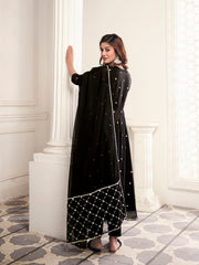 Women Floral Embroidered Empire Thread Work Kurta with Trousers & With Dupatta