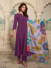 Women Regular Kurta with Trousers & With Dupatta