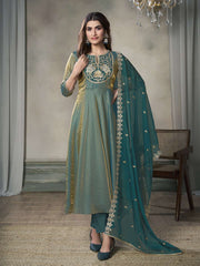 Women Floral Yoke Design Regular Kurta with Trousers & With Dupatta