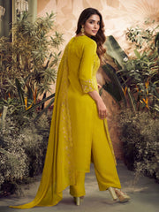Women Floral Embroidered Regular Kurta with Palazzos & With Dupatta