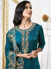 Women Floral Yoke Design Regular Kurta with Trousers & With Dupatta