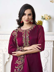 Women Floral Yoke Design Regular Thread Work Kurta with Trousers & With Dupatta
