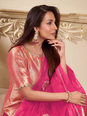 Women Jacquard Paisley Motif Embroidered Yoke Design Kurta Set with Dupatta