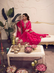 Women Floral Embroidered Regular Kurta with Sharara & With Dupatta