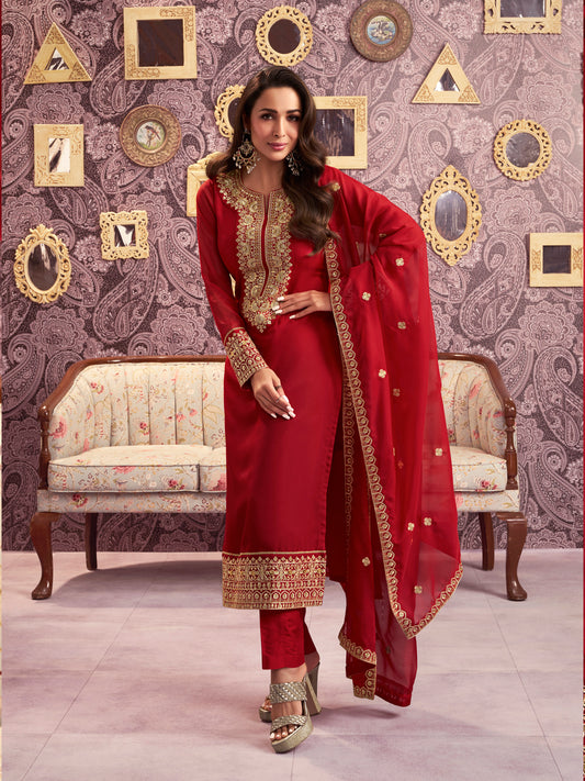 Women Ethnic Motifs Yoke Design Regular Sequinned Kurta with Trousers & With Dupatta