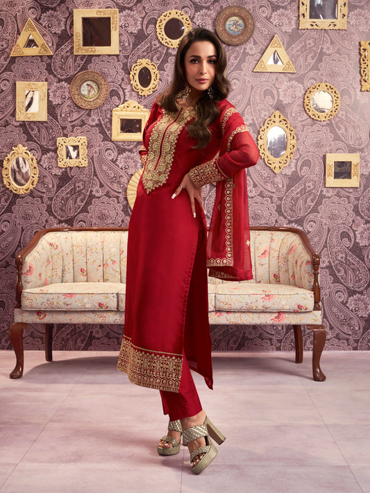 Women Ethnic Motifs Yoke Design Regular Sequinned Kurta with Trousers & With Dupatta