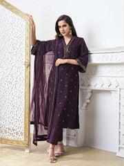 Floral Embroidered V-Neck Sequinned Velvet Straight Kurta With Trousers & Dupatta