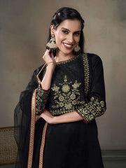 Ethnic Motifs Embroidered Velvet Kurta With Trousers & Dupatta