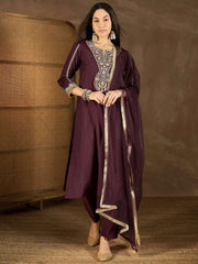 Women Floral Yoke Design Regular Kurta with Trousers & With Dupatta