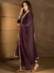 Women Floral Yoke Design Regular Kurta with Trousers & With Dupatta