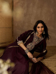 Women Floral Yoke Design Regular Kurta with Trousers & With Dupatta