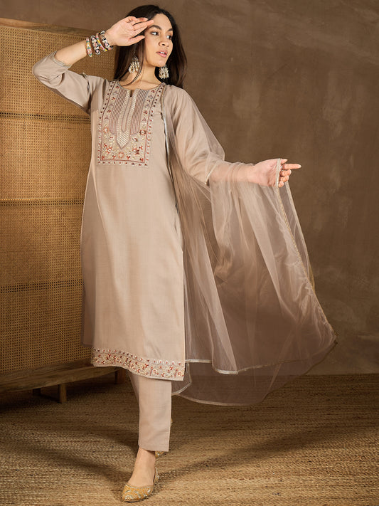 Women Floral Yoke Design Regular Thread Work Kurta with Trousers & With Dupatta