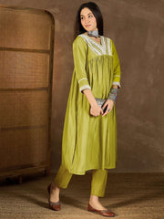 Floral Embroidered V Neck Thread Work Pleated Kurta With Trousers