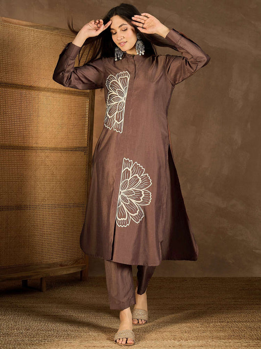 Floral Embroidered Mandarin Collar Tunic With Trousers