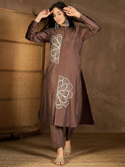 Floral Embroidered Mandarin Collar Tunic With Trousers