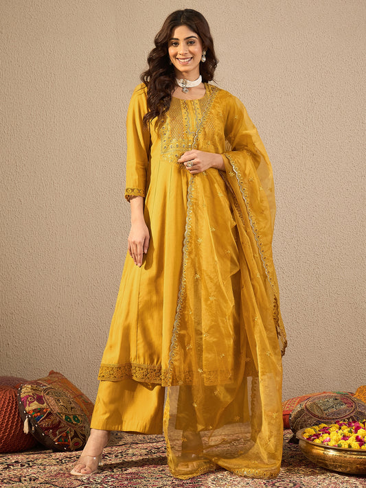 Women Floral Printed Kurta with Palazzo & Dupatta