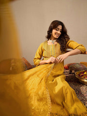 Women Floral Printed Kurta with Palazzo & Dupatta