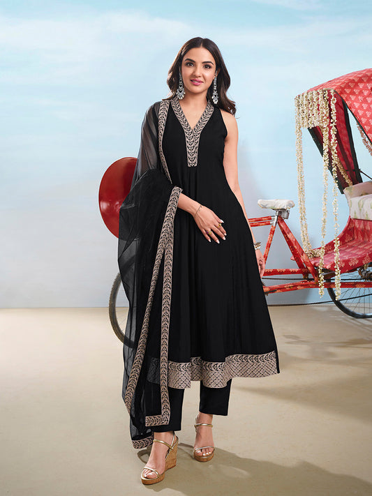 Women Floral Yoke Design Regular Kurta with Trousers & With Dupatta