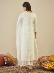 Women Floral Embroidered Regular Sequinned Kurta with Trousers & Dupatta