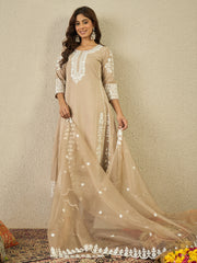 Women Floral Embroidered Round Neck Thread Work Kurta with Trousers & Dupatta