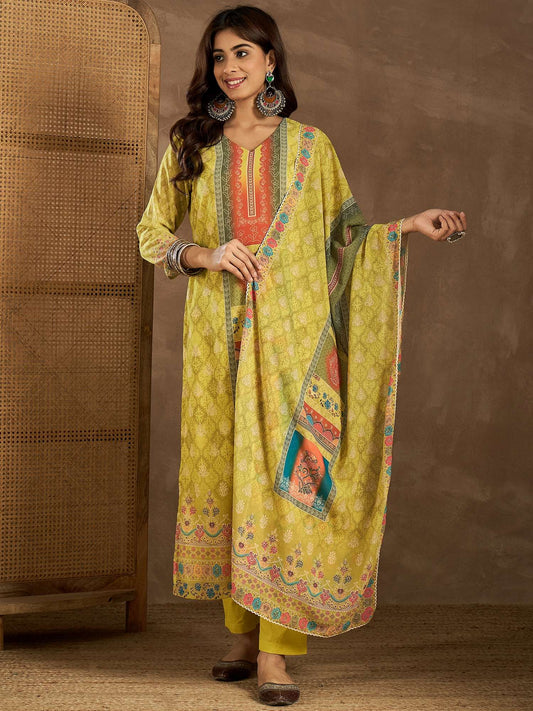 Floral Printed Straight Kurta With Trousers & Dupatta