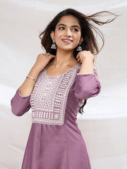 Women Geometric Yoke Design Sequinned White Romance Anarkali Kurta