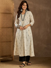 Women Ethnic Motifs Embroidered V-Neck A-Line Cotton Kurta