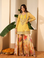 Women Crushed Oraganza Silk Embroidered Kurta Set with Dupatta