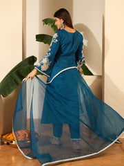 Women Floral Embroidered Kurta with Trousers & Dupatta