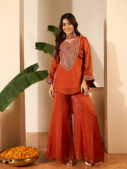 Women Floral Zari Embroidered Yoke Design Kurta Set with Dupatta