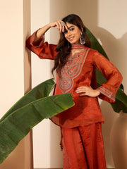 Women Floral Zari Embroidered Yoke Design Kurta Set with Dupatta