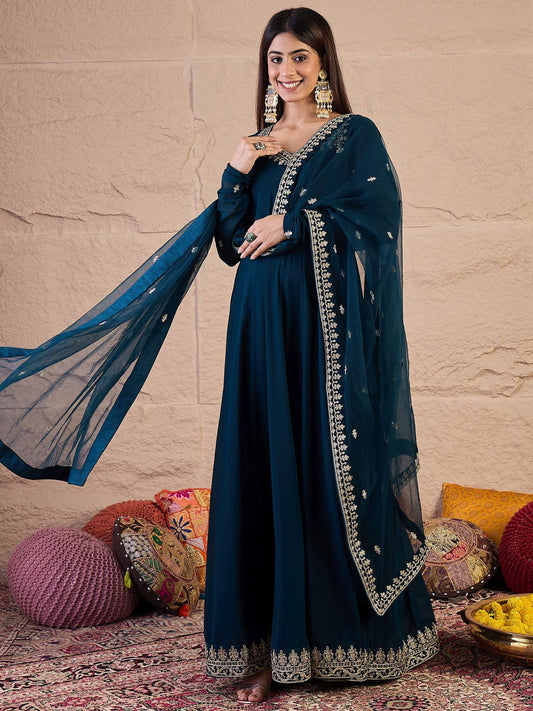 Women Ethnic Motifs Embroidered Sweetheart Neck Kurta with Dupatta