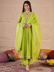 Women Floral Embroidered Regular Thread Work A-Line Kurta with Trousers & Dupatta