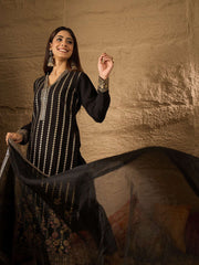 Floral Embroidered V-Neck Thread Work Straight Kurta With Trousers & Dupatta